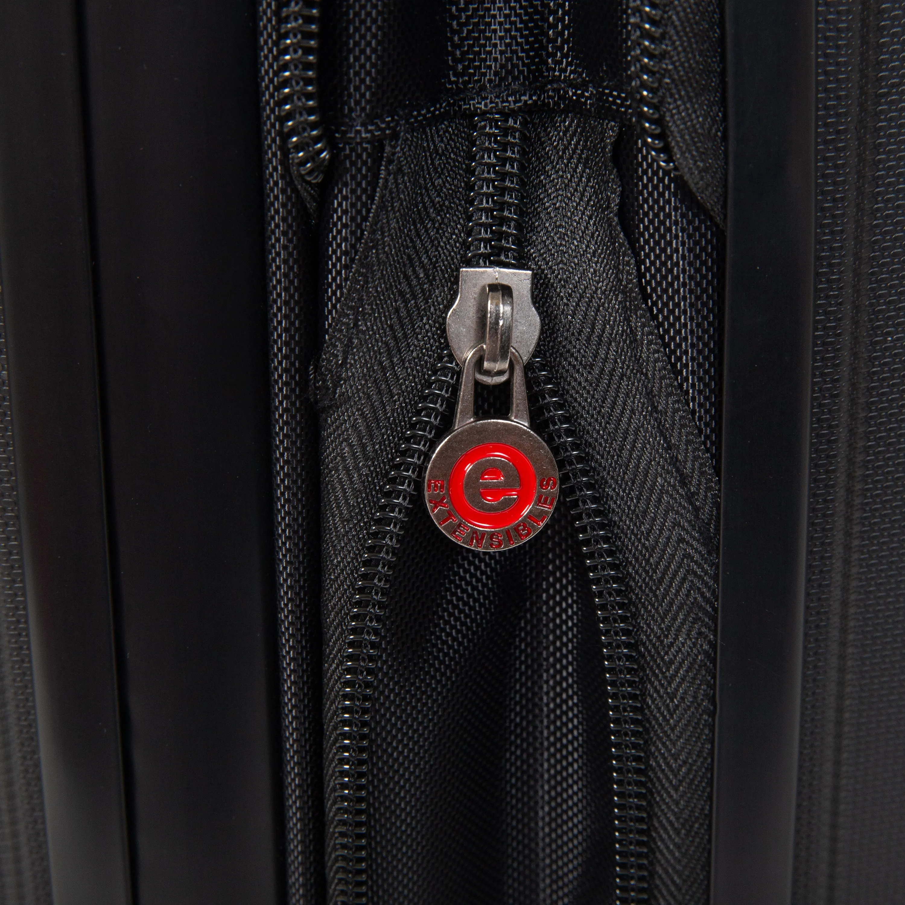 Air Canada Eerie Expandable Hardside Carry-On Luggage