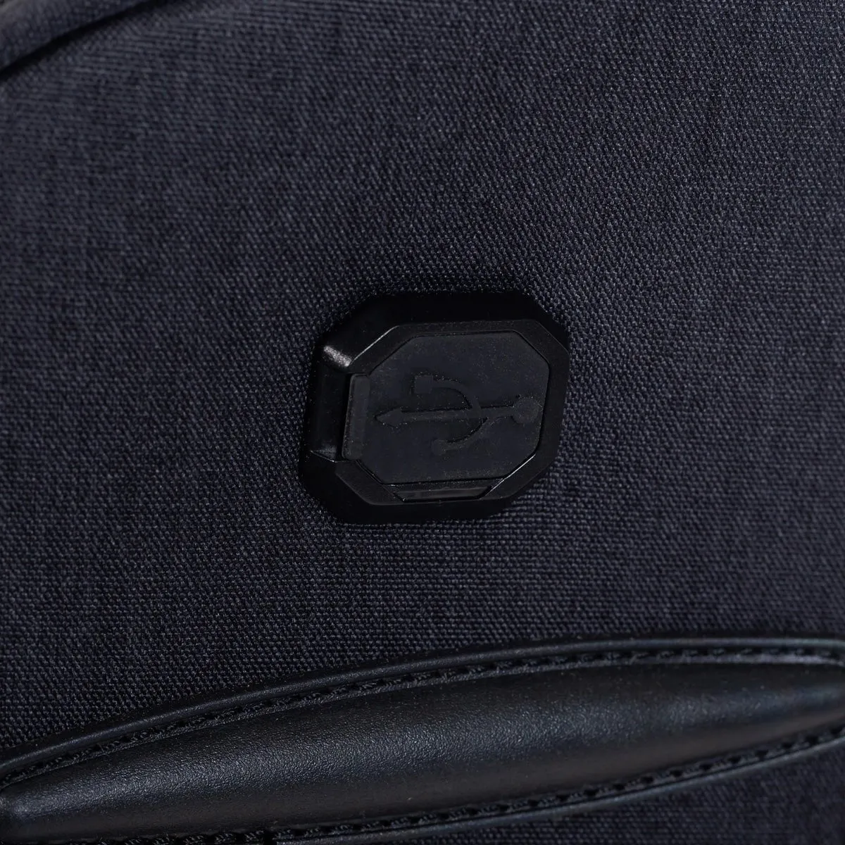 Air Canada Indigo Lite Carry-On Spinner Luggage