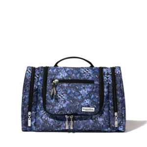Baggallini Hanging Toiletry Kit