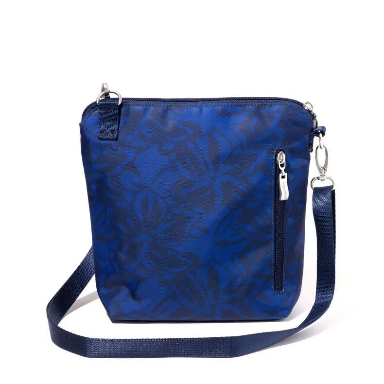 Baggallini Modern Pocket Crossbody
