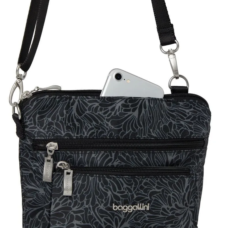Baggallini Modern Pocket Crossbody