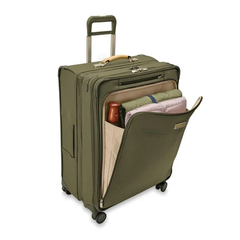 Briggs & Riley Baseline Large Expandable Spinner