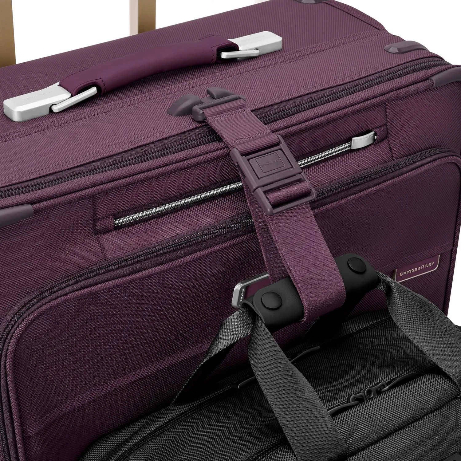 Briggs & Riley Baseline Limited Edition Essential 22" Carry-On Expandable Spinner