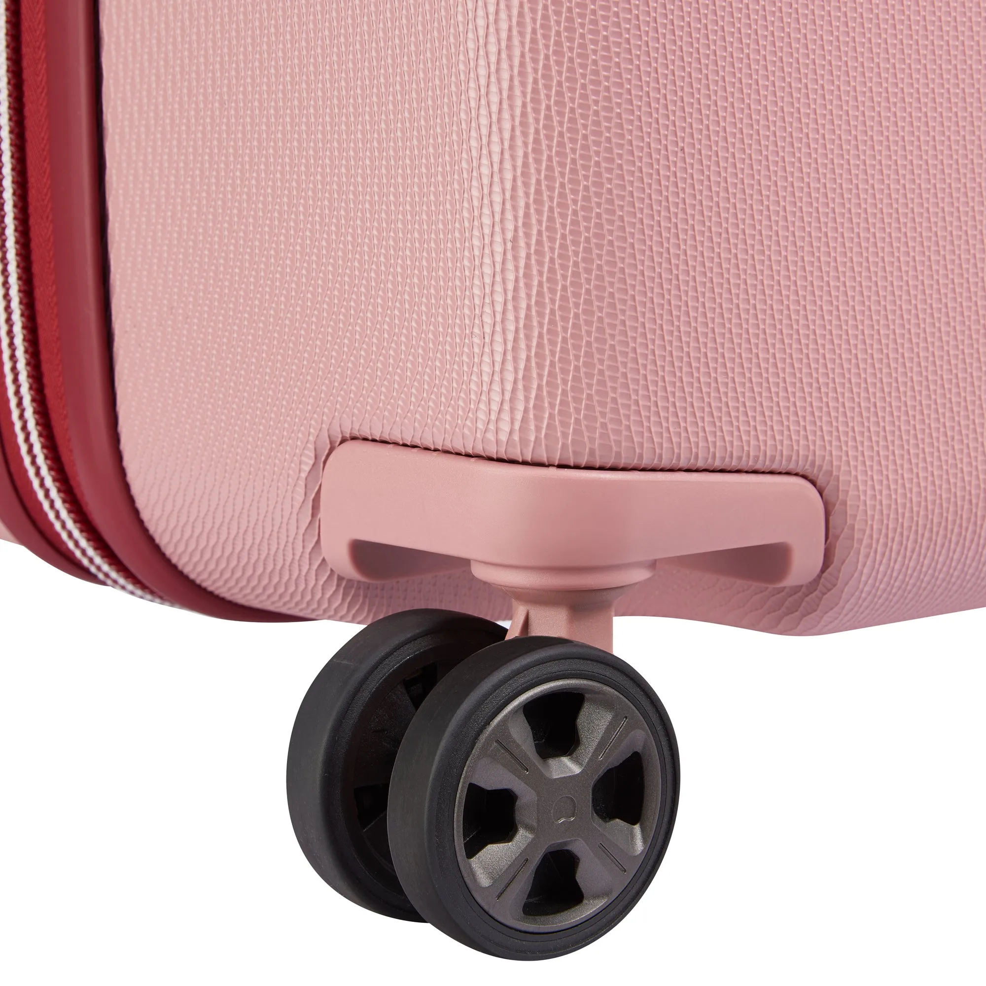 Delsey Chatelet Air 2.0 Medium Checked Spinner
