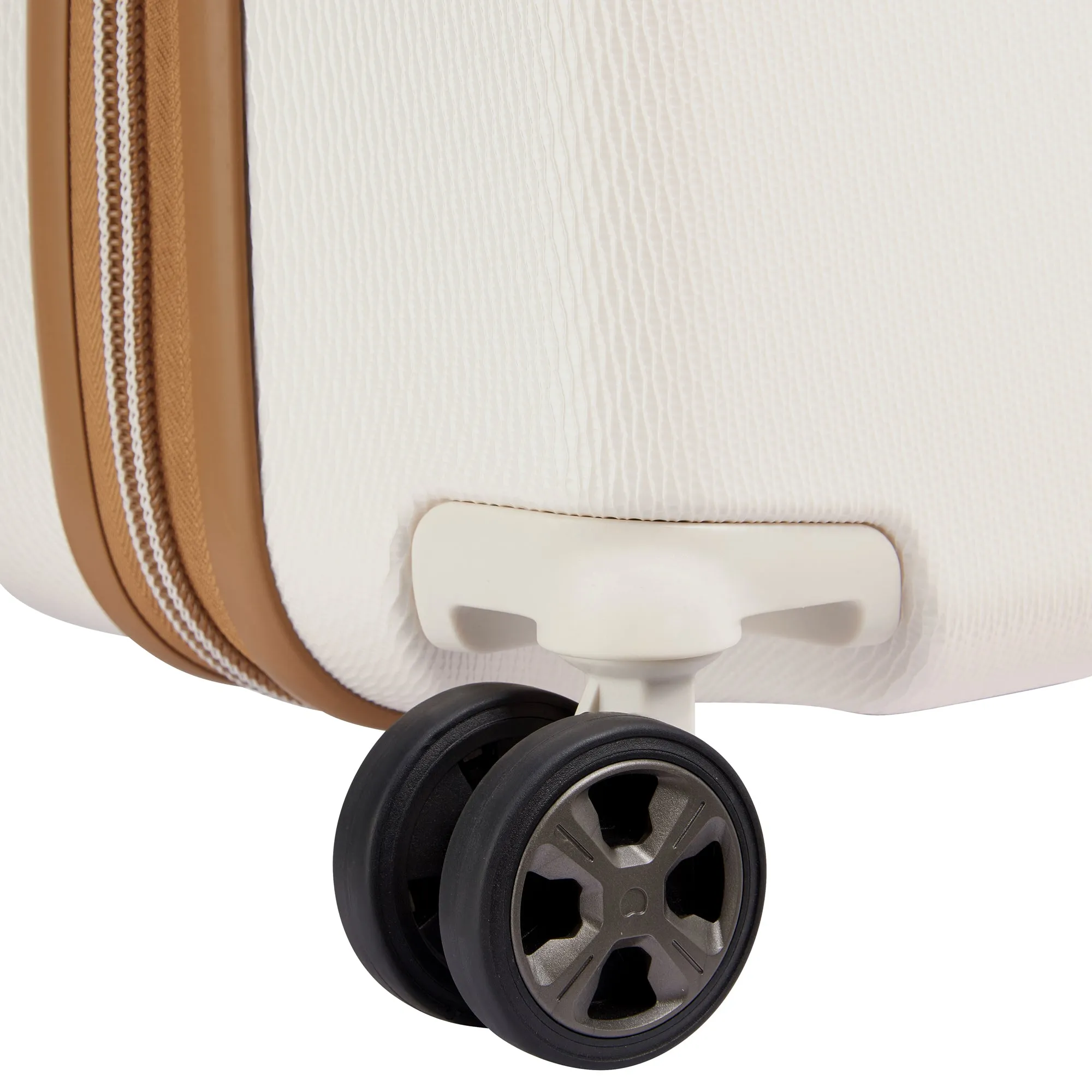 Delsey Chatelet Air 2.0 Medium Checked Spinner