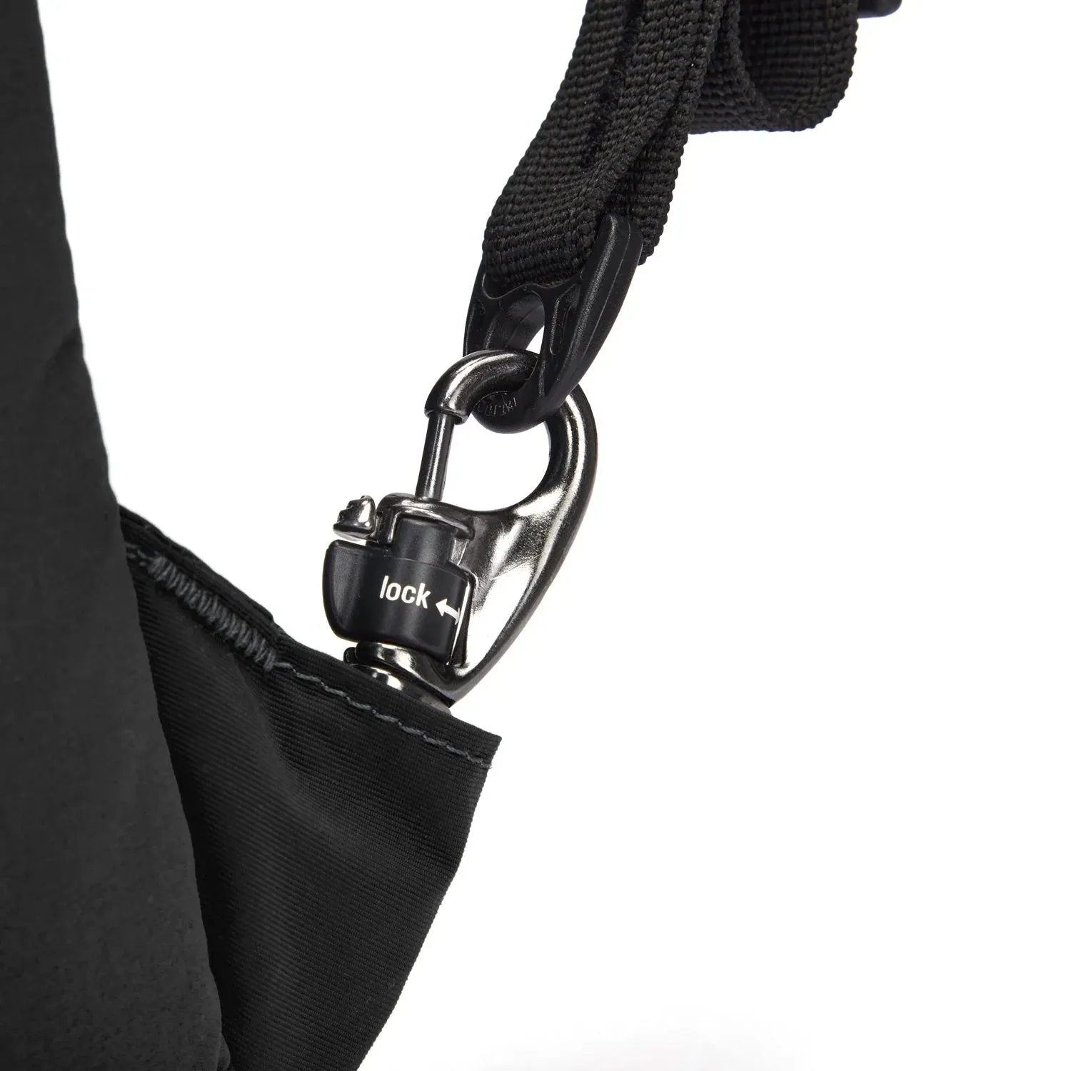 Pacsafe LS450 anti-theft 25L backpack