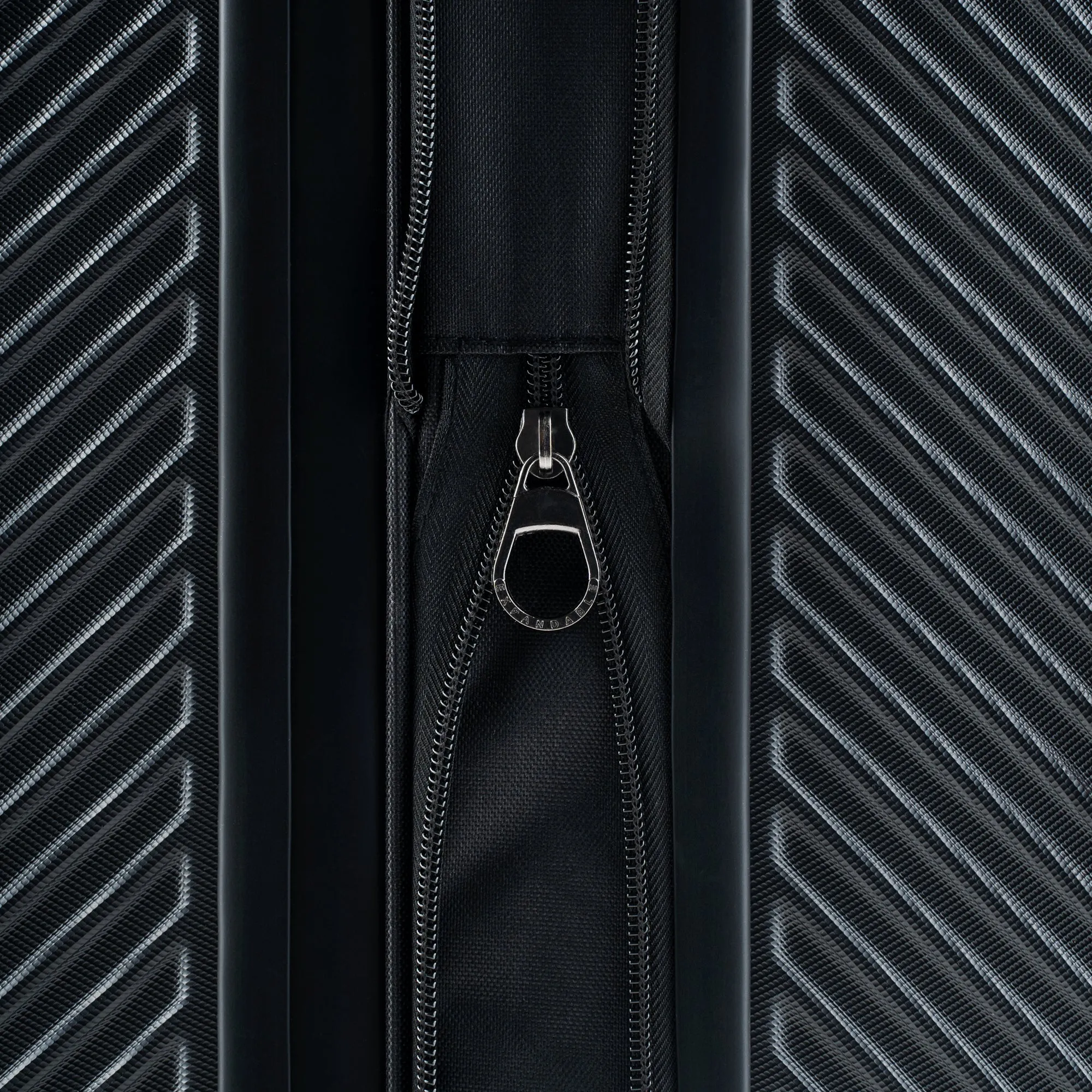 Reebok Go Carry-on *Drop Ship*