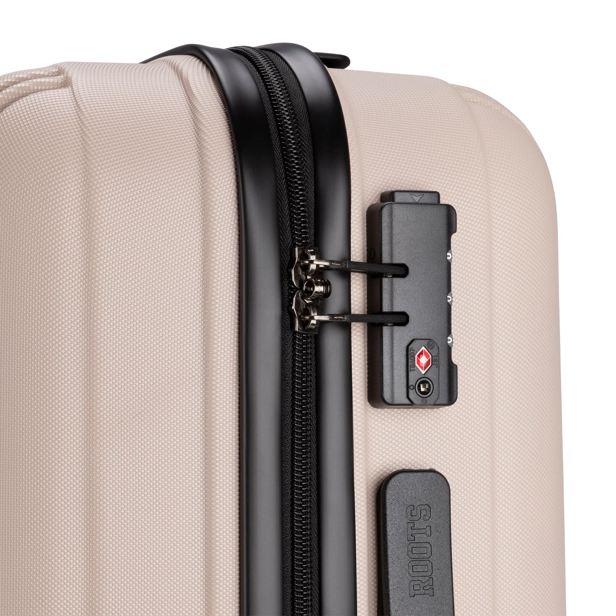 Roots Identity Spinner 20" Carry-On Luggage