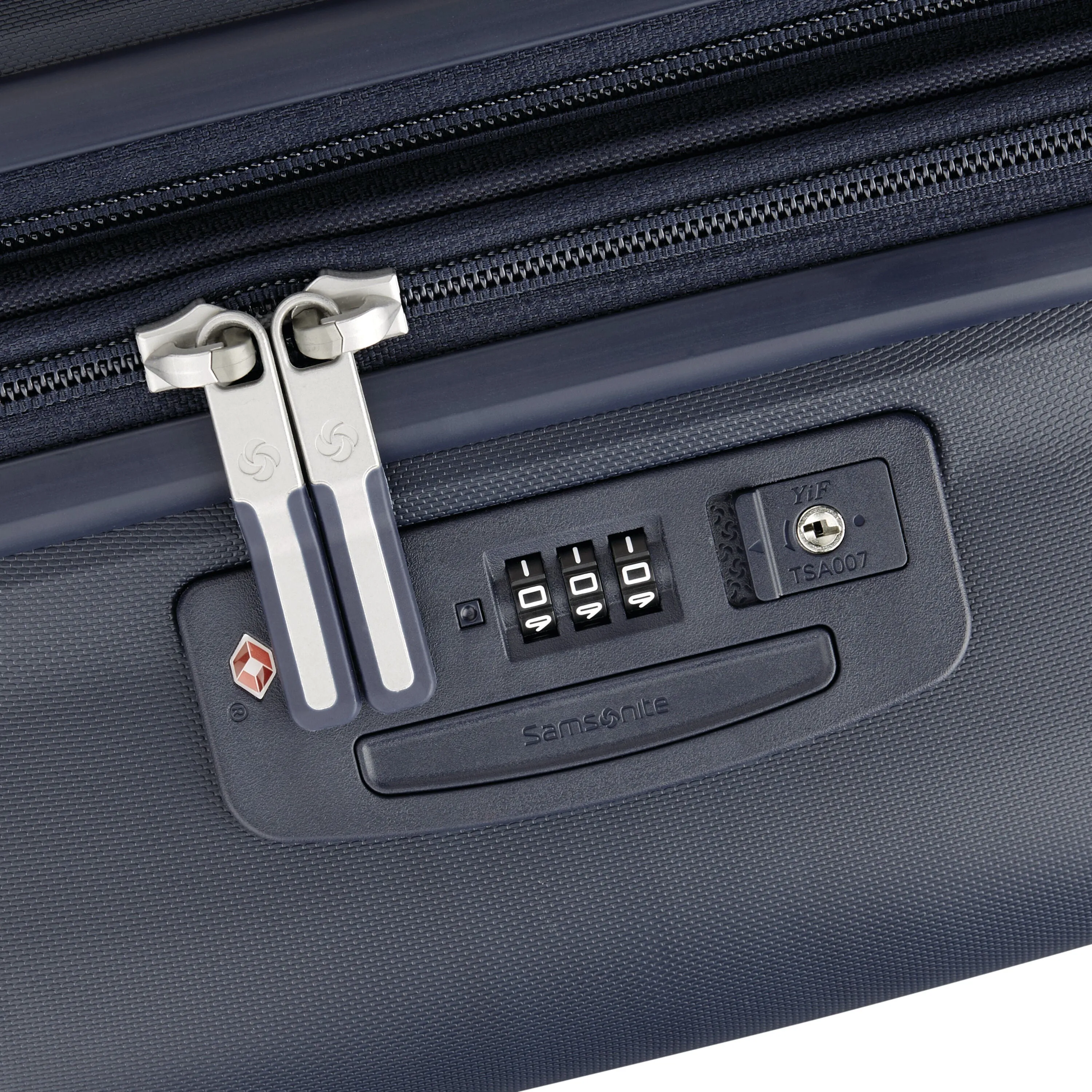Samsonite Elevation Plus 22x14x9 Spinner