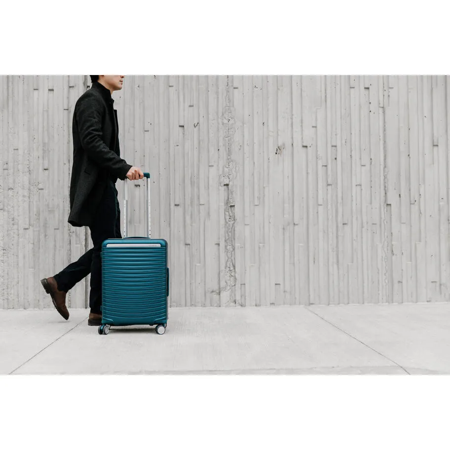 Samsonite Framelock Max Carry-On Spinner