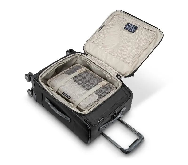 Samsonite Lineate DLX Carry On Expandable Spinner