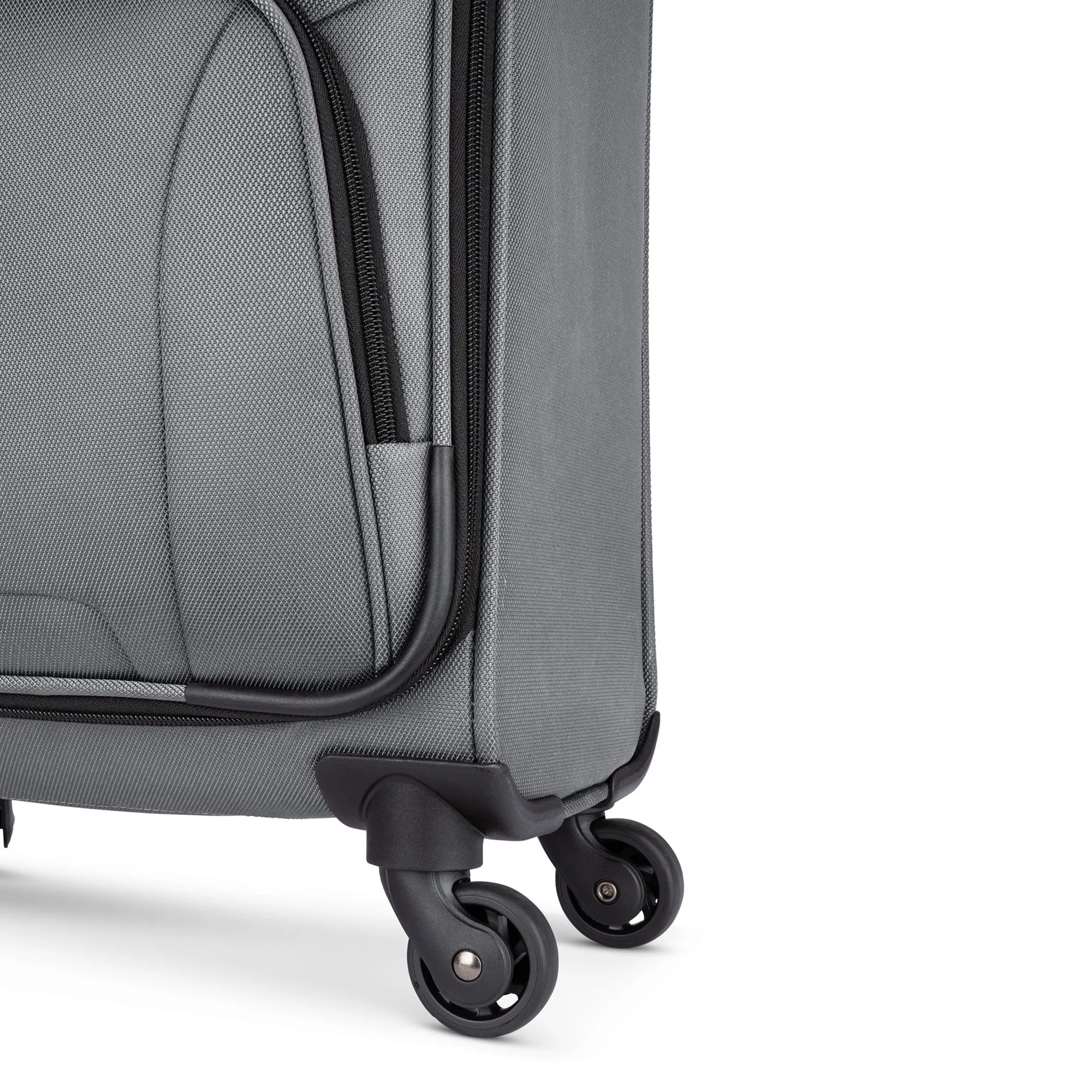 Swiss Gear Castelle Lite 19" Carry On Luggage