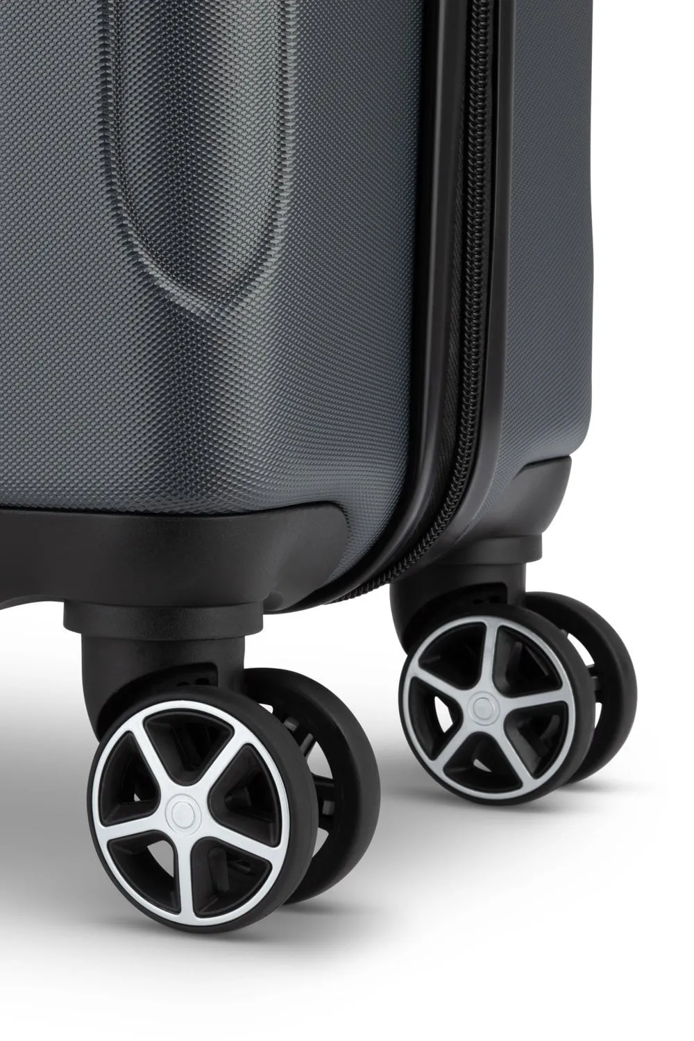 Swiss Gear Central Lite Carry-On 19" Luggage
