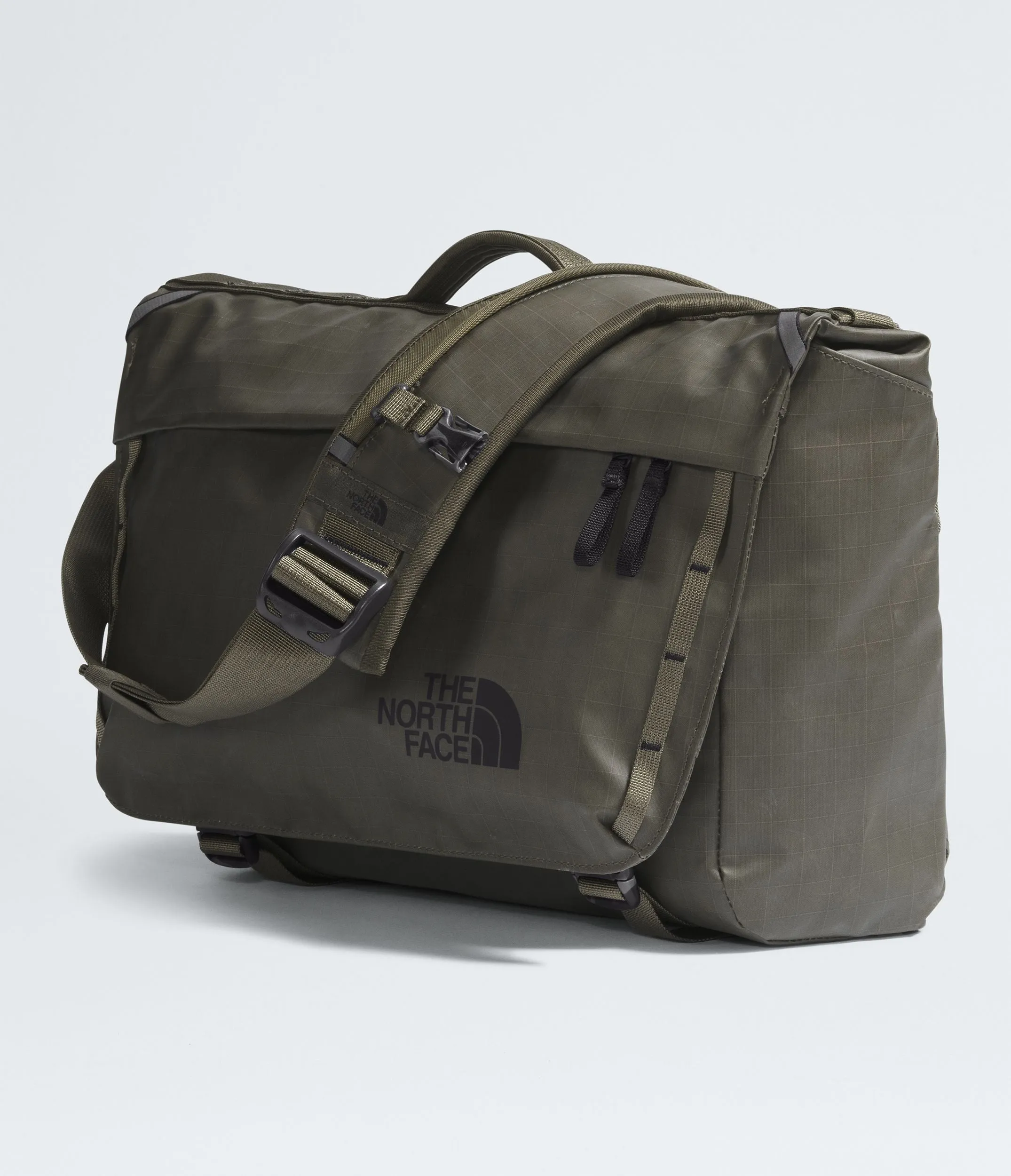 The North Face Base Camp Voyager Messenger Bag