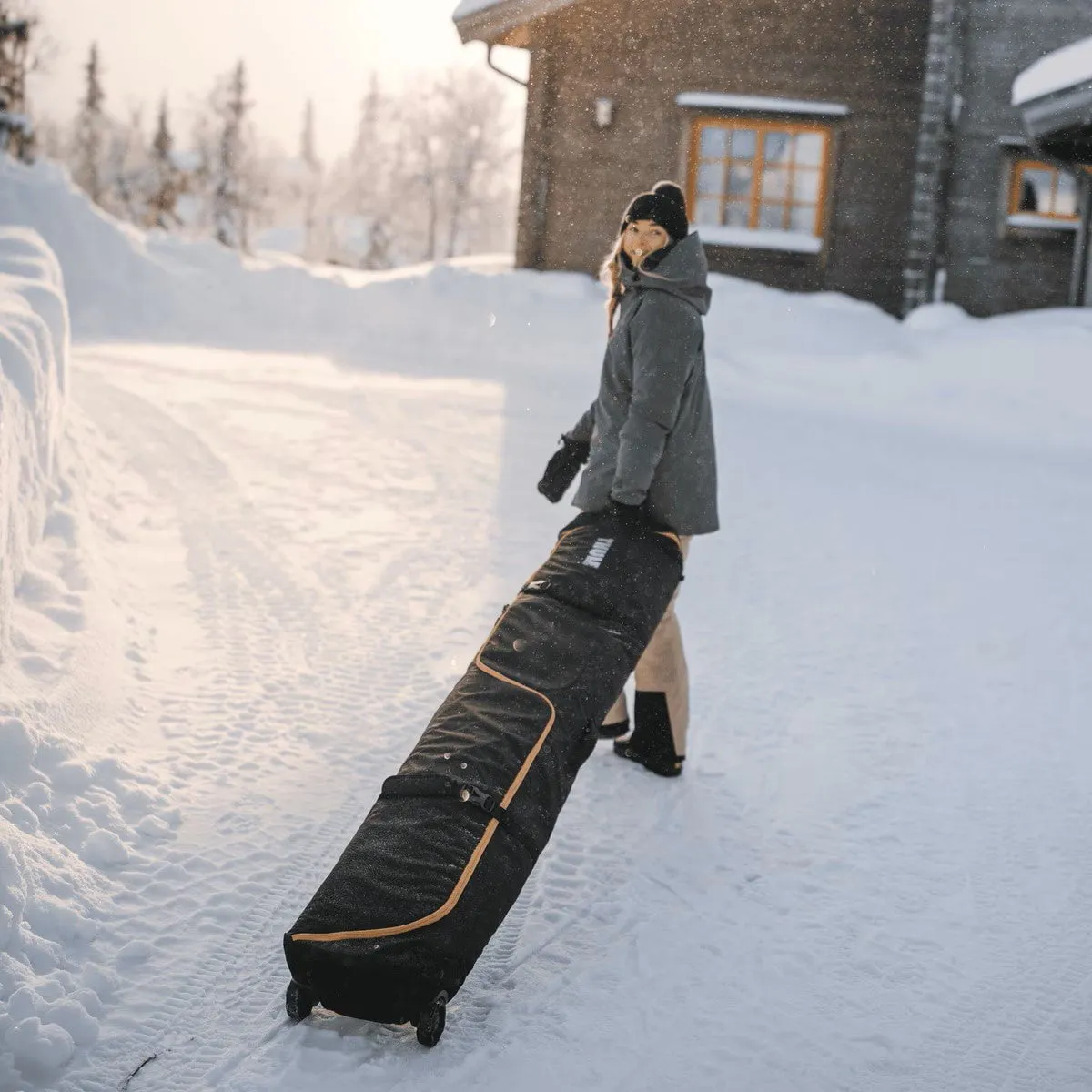 Thule RoundTrip Ski Roller Bag 192cm - Black