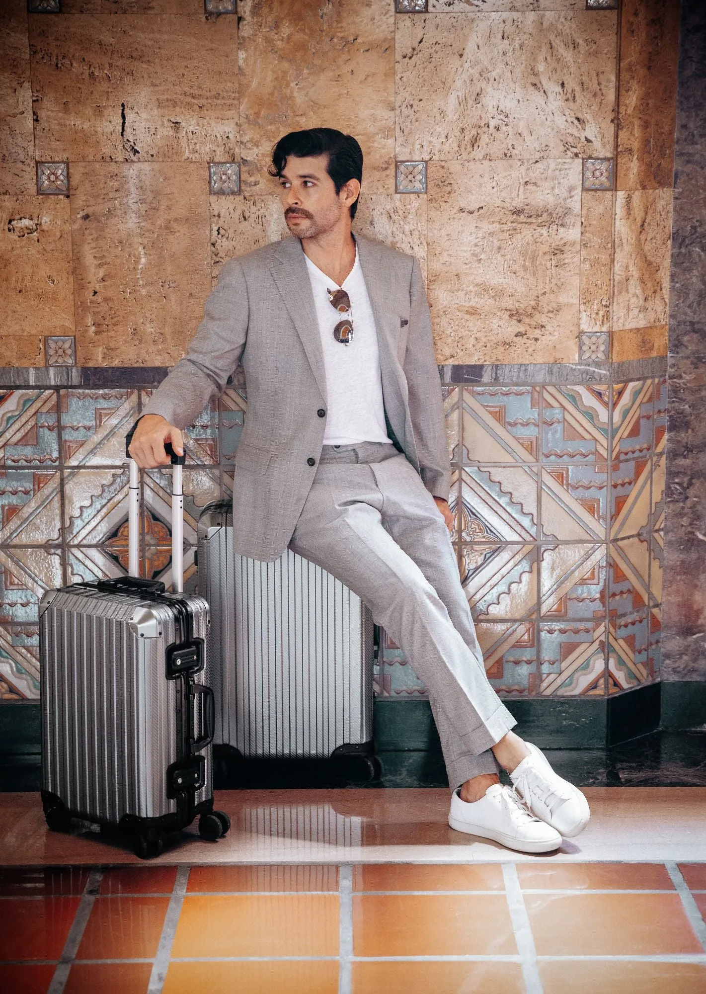 TREVA Aluminum Suitcase Gunmetal